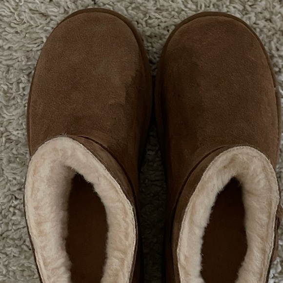 Women's Bear Claw boot by with a suede upper  Rain and Stain repellent. - Picture 5 of 5